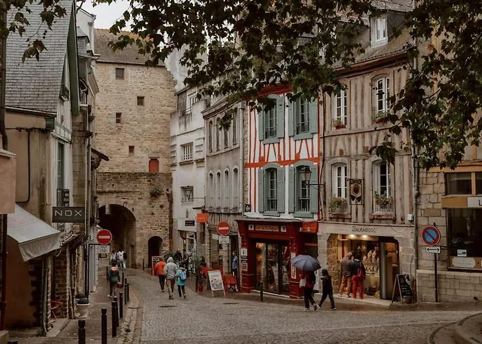 Appartement Lumineux Pres Des Remparts