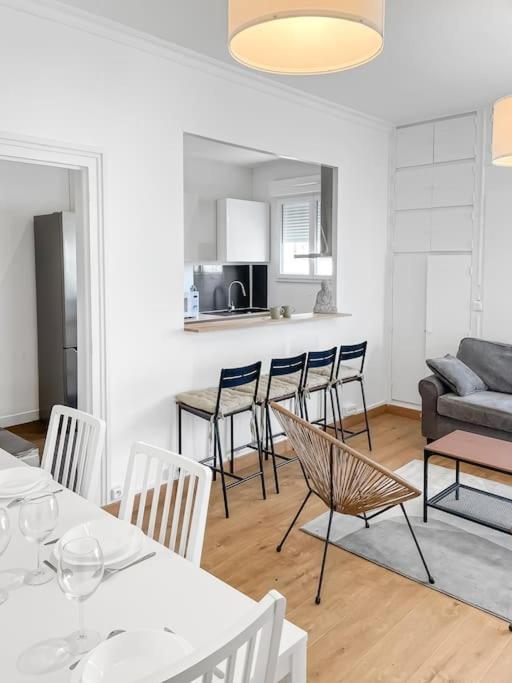 Lumineux Pres Des Remparts Apartment *