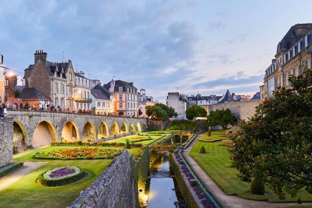 Lumineux Pres Des Remparts Apartment Vannes
